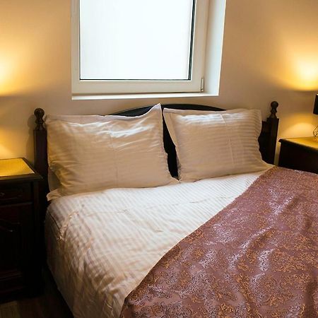 Apartament Mountain Life บุชเตนี ภายนอก รูปภาพ